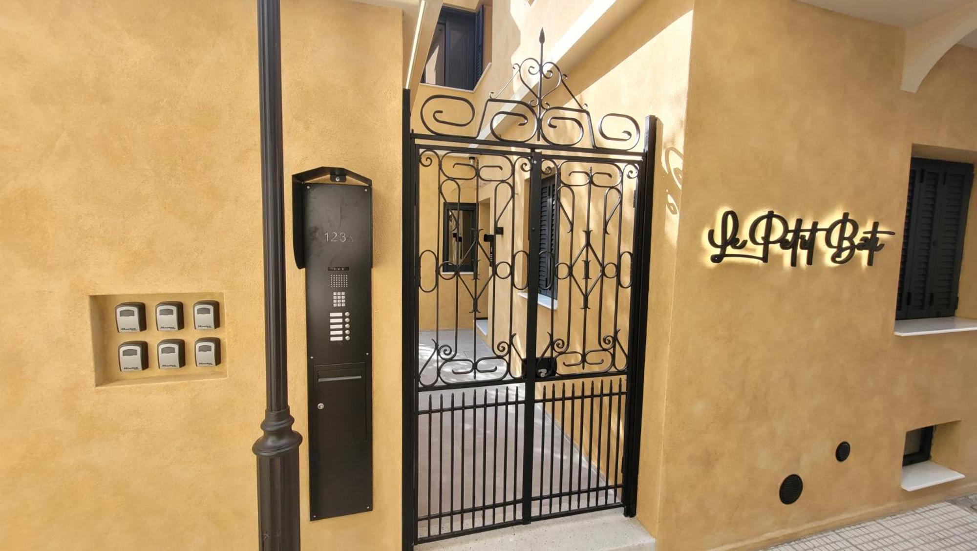 Apartamento Luxury - Le Petit Bati Volos Exterior foto