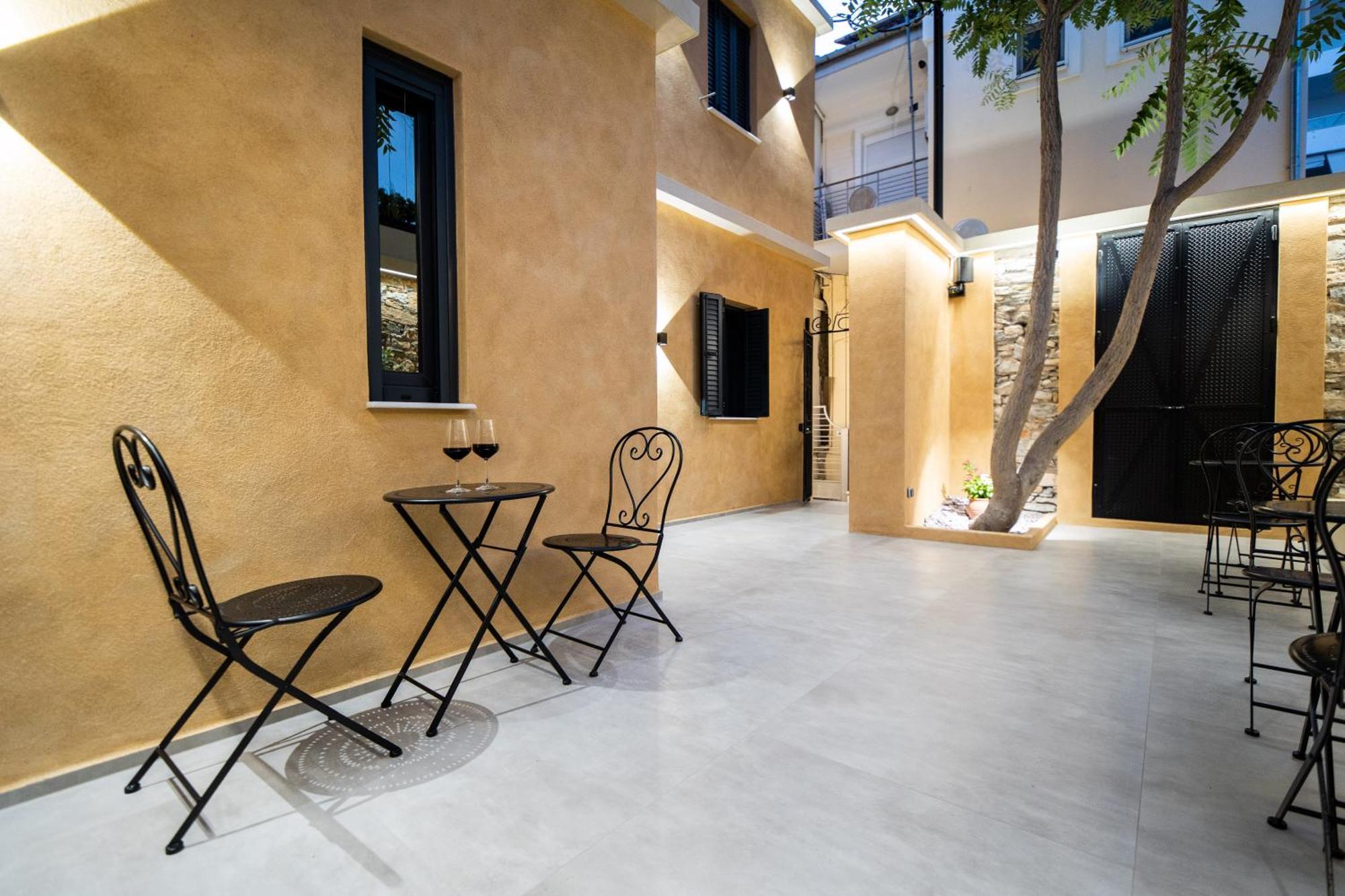 Apartamento Luxury - Le Petit Bati Volos Exterior foto